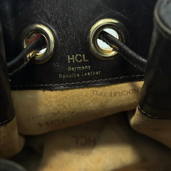 VTG HCL Dark brown 100% pebbled leather bucket crossbody bag gold accents Euro - Picture 6 of 14